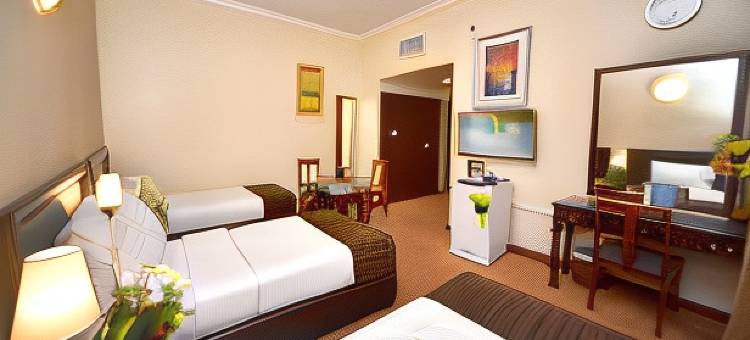 艾马拉特勒居马酒店(Nejoum Al Emarate Hotel Sharjah)图片