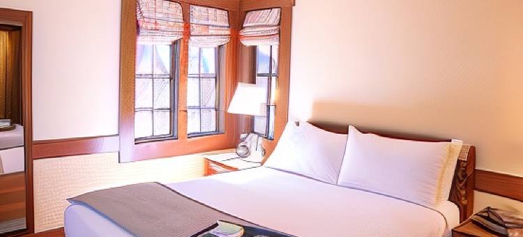 UCLA箭头湖旅馆(Ucla Lake Arrowhead Lodge)图片