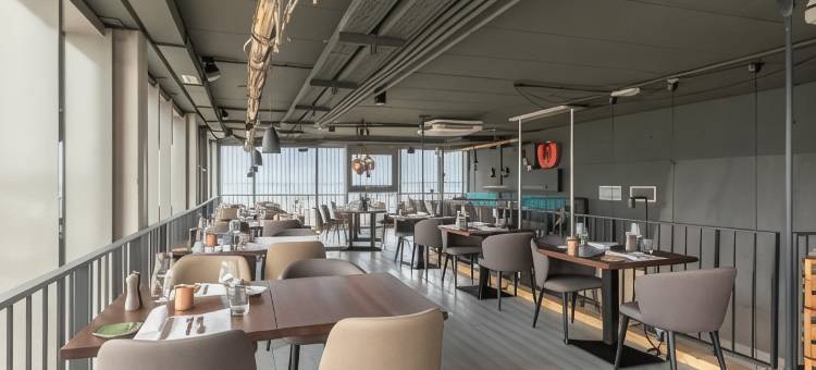 阿尔波里雅滨海新城度假村(Arborea Marina Resort Neustadt)图片