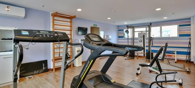 坎普斯多斯戈塔卡兹舒适酒店(Comfort Hotel Campos Dos Goytacazes)图片