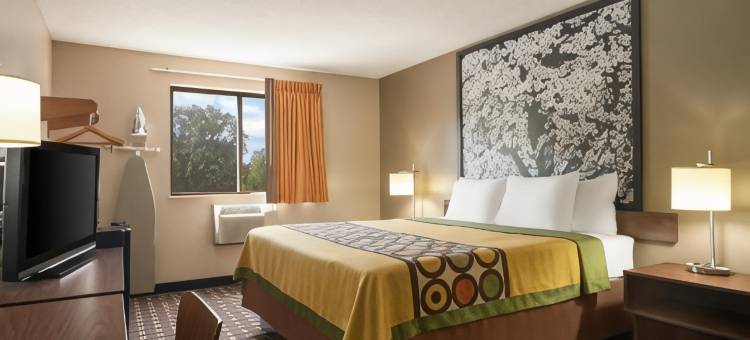 梅菲尔德速8酒店(Super 8 by Wyndham Mayfield)图片