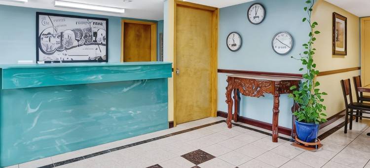 森林公园温德姆速8酒店(Super 8 by Wyndham Forest Park)图片