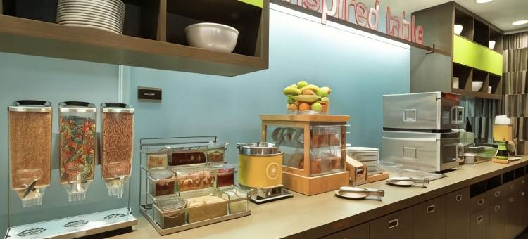 密尔沃基机场希尔顿惠庭酒店(Home2 Suites by Hilton - Milwaukee Airport)图片