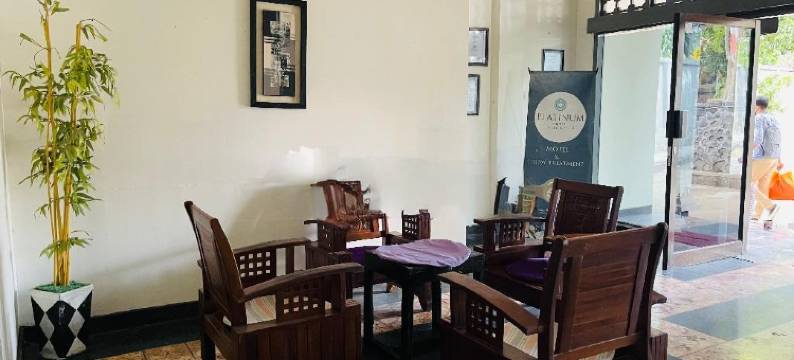 红色伙伴朗阁48号旅馆-近伊斯兰中心清真寺红色伙伴(Langko 48 RedPartner)图片