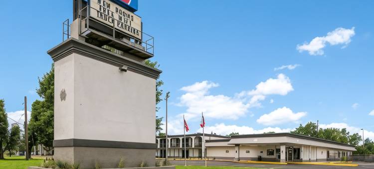 得克萨斯州格罗夫斯的6号汽车旅馆(Motel 6 Groves, TX)图片