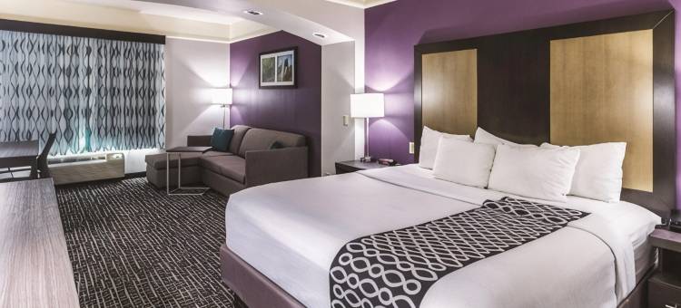 西麦卡伦米西翁拉昆塔温德姆套房酒店(La Quinta Inn & Suites by Wyndham Mission at West McAllen)图片