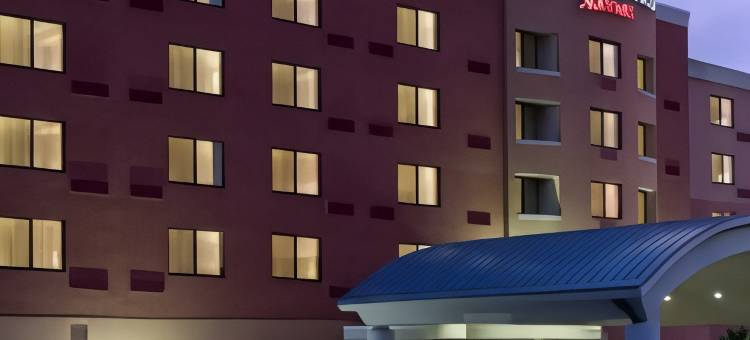 辛辛那提北联合中心万怡酒店(Courtyard Cincinnati North at Union Centre)图片