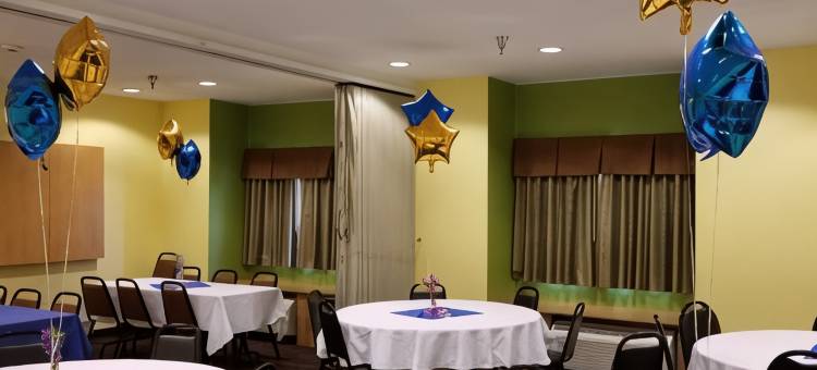 Microtel Inn & Suites by Wyndham Delphos图片