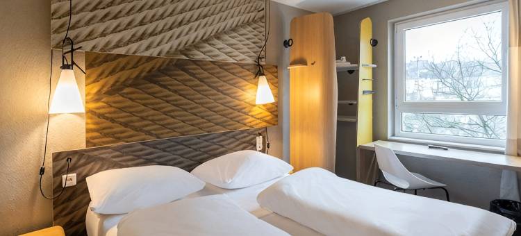 伍珀塔尔市B&B酒店(B&B HOTEL Wuppertal-City)图片