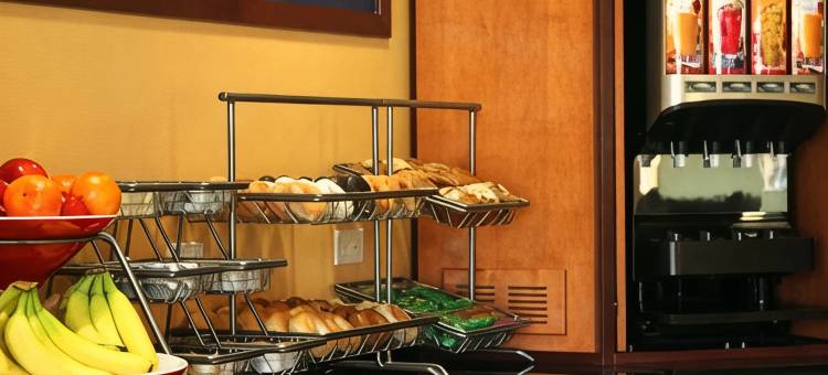 洛克港万枫酒店(Fairfield Inn & Suites Lock Haven)图片