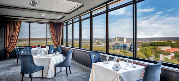 维尔纽斯公园广场(Vilnius Park Plaza Hotel, Restaurant & Terrace, Panorama Bar, Conference & Banquet Center)图片