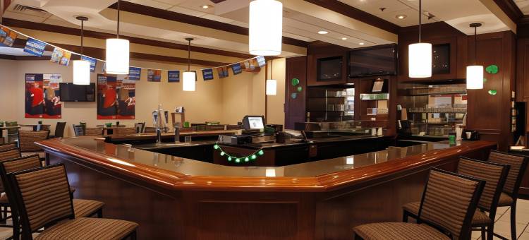 智选假日套房酒店布福德(Holiday Inn Express & Suites Buford NE - Lake Lanier)图片