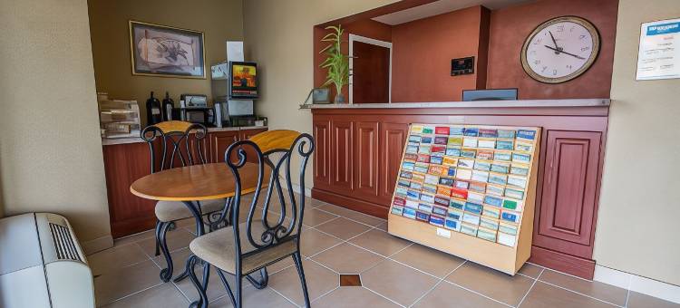 盖恩斯维尔大学区罗德威酒店(Rodeway Inn Gainesville - University Area)图片