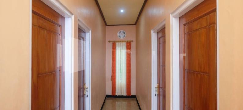 Brilliant Homestay Dieng RedPartner图片