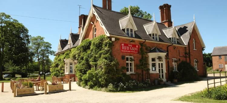 红狮酒店(The Red Lion)图片