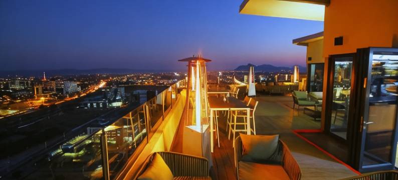 50二室酒店(Room50Two)图片