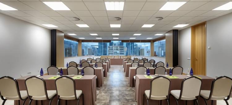 阿尔梅纳尔伊克斯格兰大酒店(Exe Gran Hotel Almenar)图片