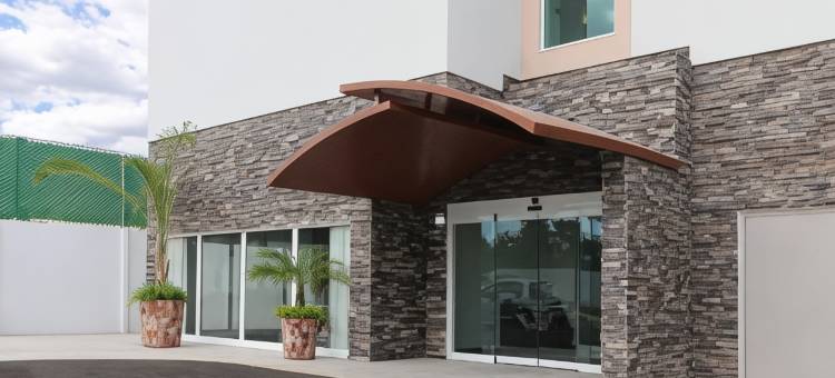 Candlewood Suites酒店-塞拉亚(Candlewood Suites Celaya)图片