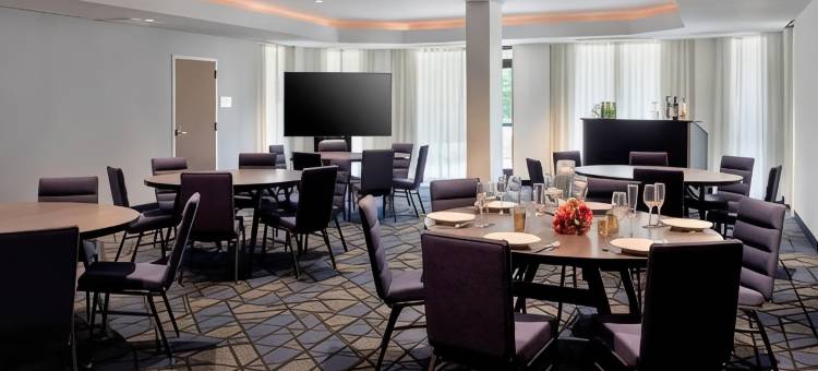 费城普利茅斯会议万怡酒店(Courtyard Philadelphia Plymouth Meeting)图片