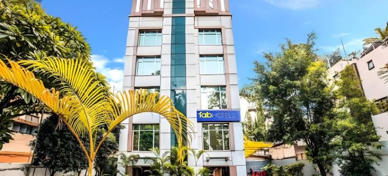 Rapid Lakme Executive Hotel图片