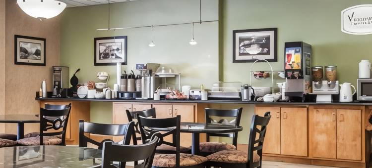 哈蒂斯堡北部舒眠套房酒店(Sleep Inn & Suites Hattiesburg North)图片