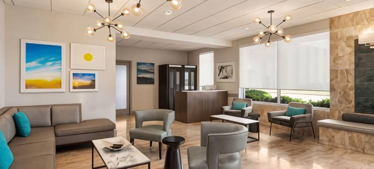 迈阿密机场北戴斯酒店(Days Inn by Wyndham Miami Airport North)图片