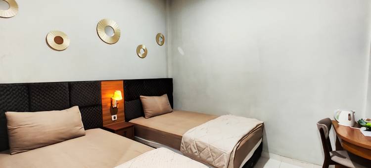 鲁敏图伊斯兰酒店YIA邬伦普罗戈(Lumintu Syariah Yia Kulon Progo)图片