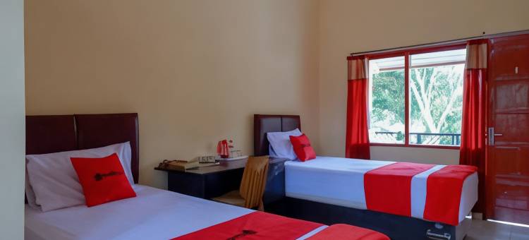 红多兹伊斯兰酒店-近普禾加多阿伦阿伦(RedDoorz Syariah Near Alun Alun Purwokerto)图片