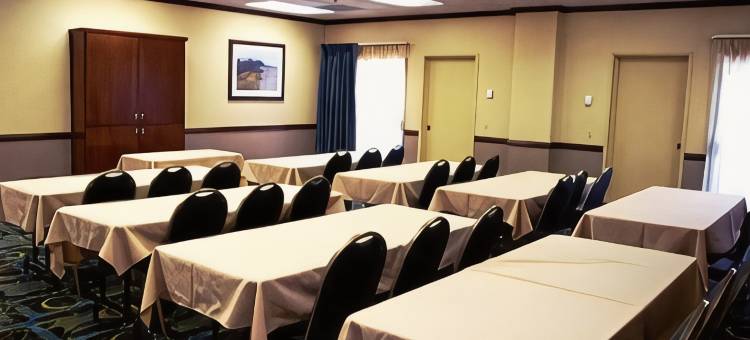 圣路易斯奥比斯波品质酒店(Quality Suites Downtown San Luis Obispo)图片