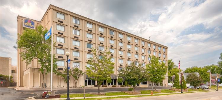 马里内特河畔贝斯特韦斯特酒店(Best Western Riverfront Inn)图片
