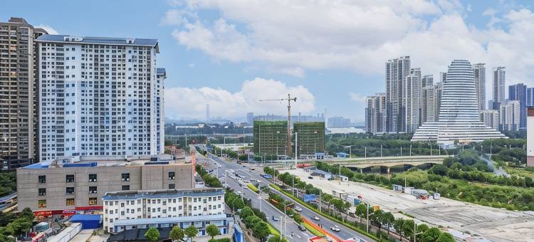 南宁秀丽公寓(五象兴和广场店)图片