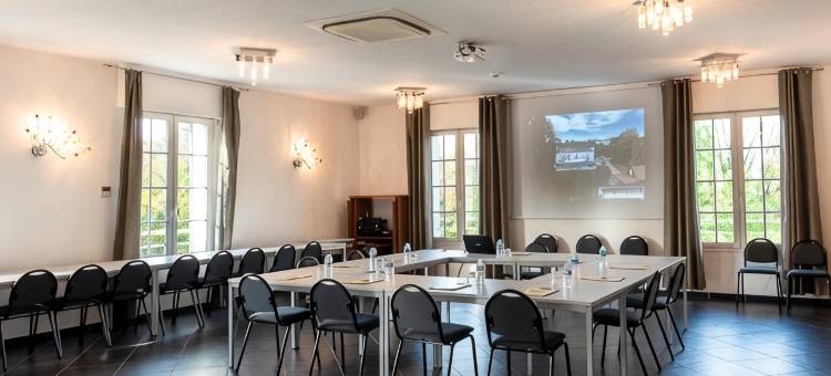 罗吉斯_拉萨皮尼埃酒店餐厅(Logis - Hotel Restaurant la Sapinière)图片