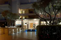 雷瑪酒店 - 泳池
