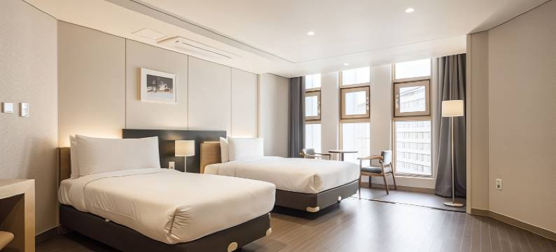 First Stay酒店(First Stay Hotel)图片