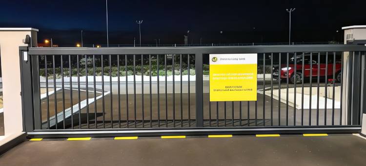 南蒙特利马民宿酒店(B&B Hôtel Montélimar Sud)图片