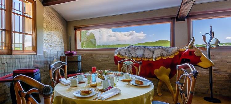 拉托尔蒂恩古尼斯住宿加早餐旅馆(La Tour d'Enguernes)图片