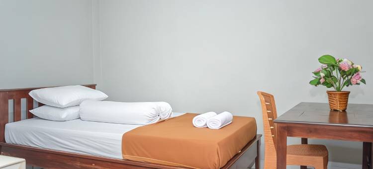 Amor Homestay Near Eltari International Airport Mitra RedDoorz图片