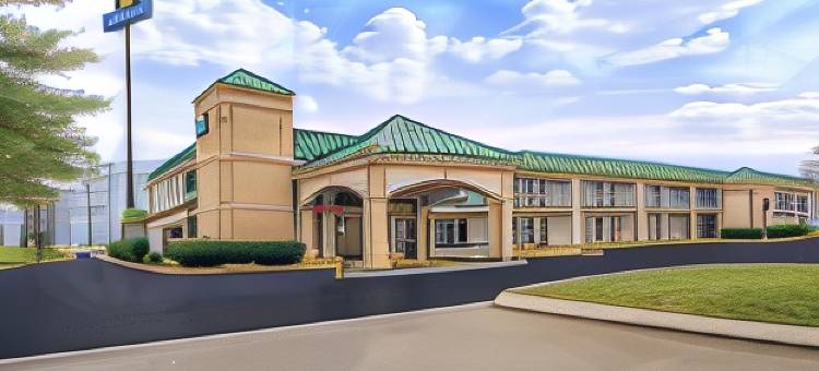 克拉克斯维尔北戴斯酒店(Days Inn by Wyndham Clarksville North)图片
