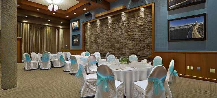 杜华逊海岸酒店(Coast Tsawwassen Inn)图片