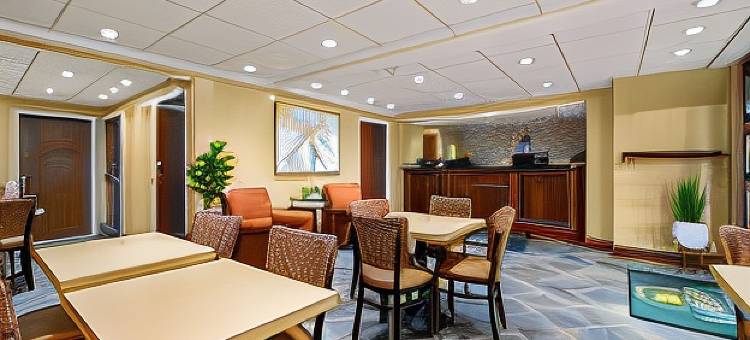 朱槿酒店＆套房(Hibiscus Inn & Suites)图片