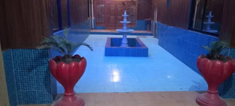 位于巴谢拉巴德的1卧室-38平方米|带1个独立浴室(Decent Lodges Hotel)图片