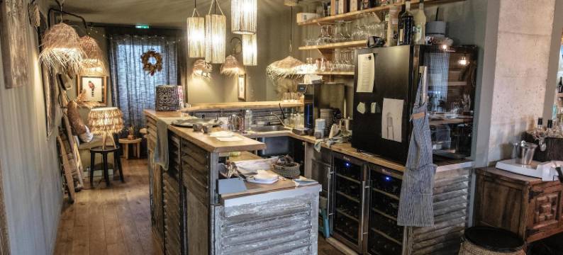 柯布鲁斯山(La Cambrousse)图片