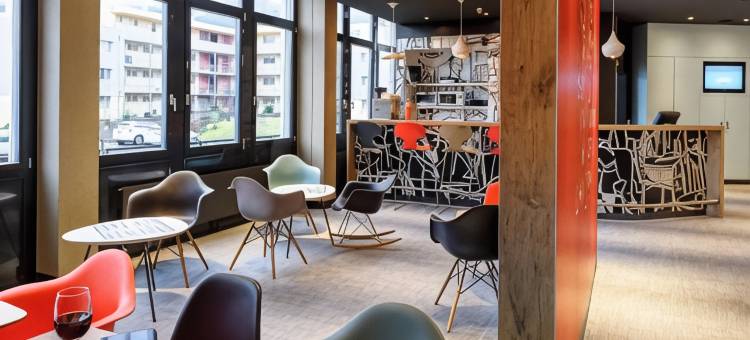 宜必思卢塞恩克林斯酒店(Ibis Luzern Kriens)图片