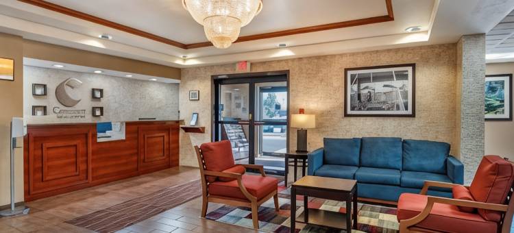 戴顿西北英格尔伍德舒适套房酒店(Comfort Inn & Suites Dayton Northwest - Englewood)图片