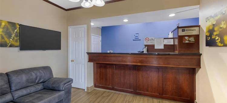 费尔温兹贝斯特韦斯特酒店(Best Western Fairwinds Inn)图片