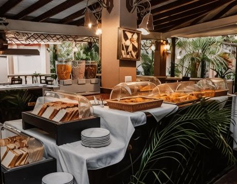 The MT Hotel Plaza BrisasHotel Overview