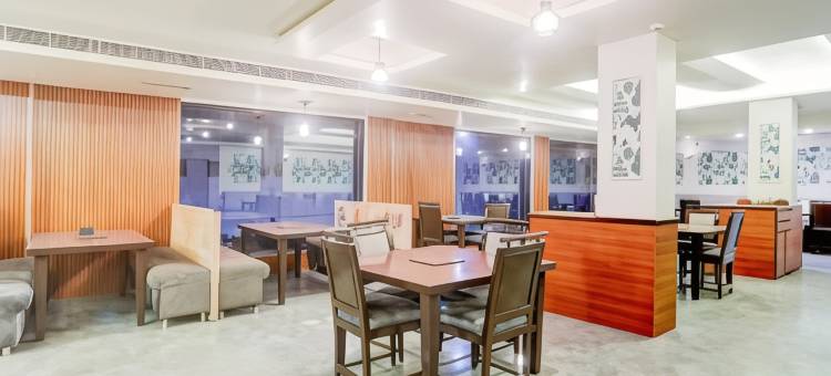 阿嫩德县帕莱特酒店(原名Hotel la Casa Inn) by CheckIn(Palette by CheckIn Anand Formerly Hotel la Casa Inn)图片