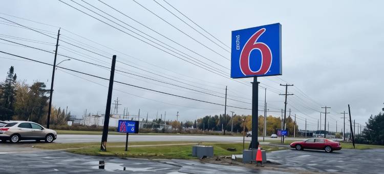 苏圣玛丽 6 号汽车旅馆(Motel 6 Sault Ste. Marie, ON)图片