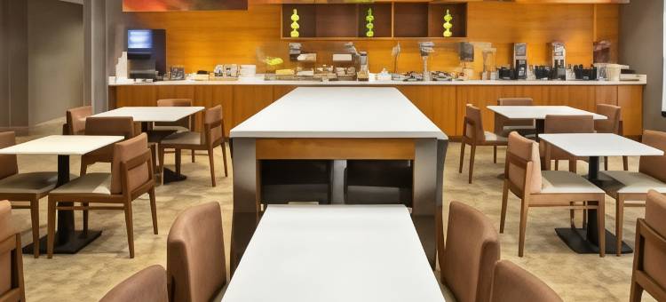 费拉格尔斯塔夫万豪SpringHill酒店(SpringHill Suites Flagstaff)图片