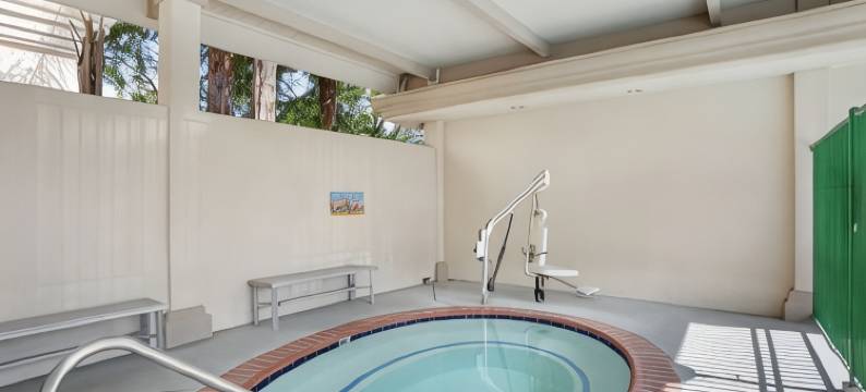 贝斯特韦斯特优质黑橡树酒店(Best Western Plus Black Oak)图片